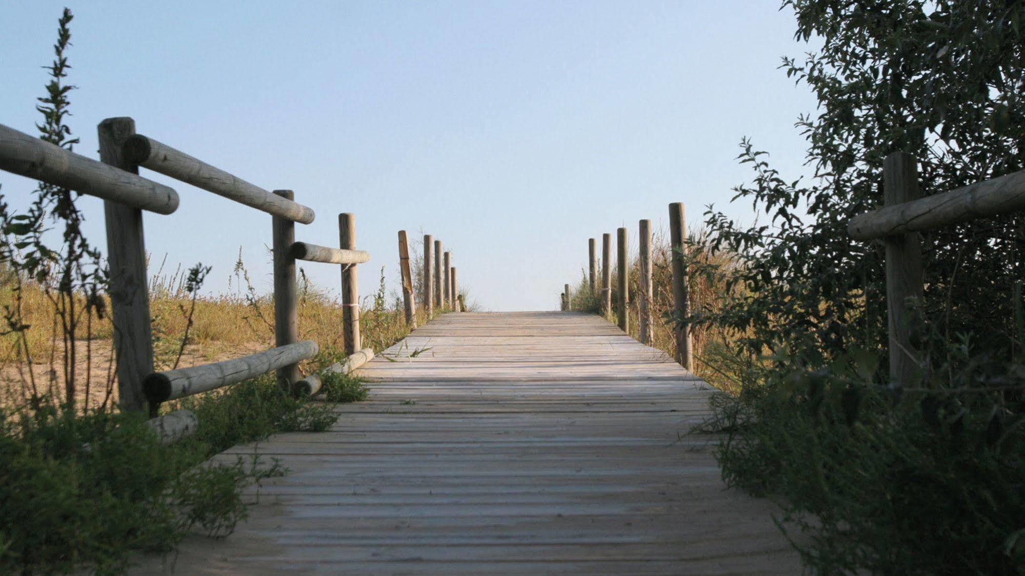 Aparthotel La Pineta Lido di Jesolo Dış mekan fotoğraf